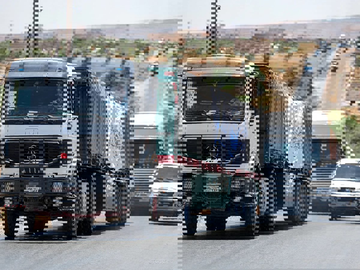 إيقاف مساعدات برنامج الأغذية العالمي يثير قلق النازحين في شمال غرب سوريا 