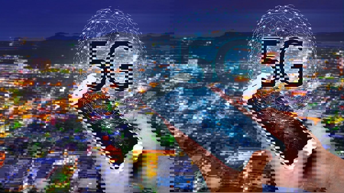 "ثري" تطرح شبكات الجيل الخامس الشهر الجاري