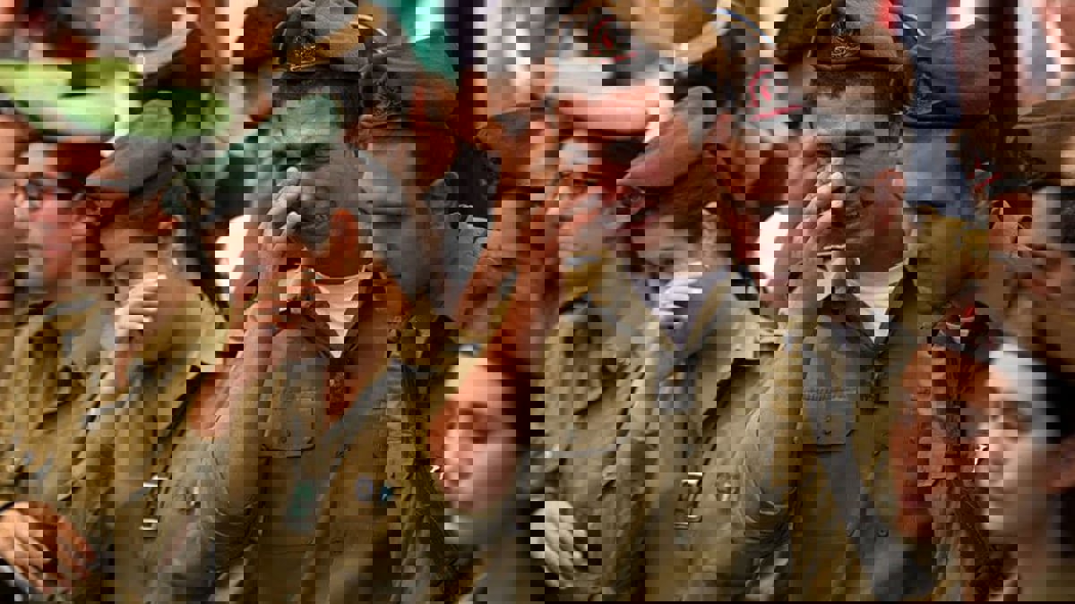 تقرير: المخدرات والموسيقى لمعالجة الأمراض النفسية بالجيش الإسرائيلي