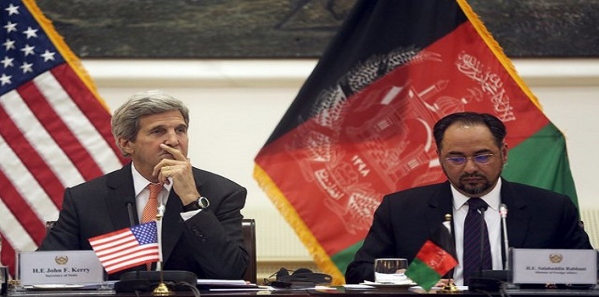 كيري ومعادلة العراق المتكررة في أفغانستان