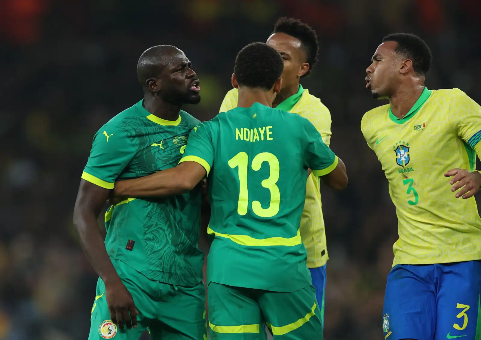 غضب كاليدو كوليبالي أثناء مشادته مع فينيسيوس