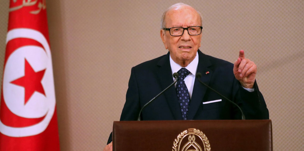 الرئيس التونسي يمدد حالة الطوارئ قبل شهرين من الانتخابات البلدية