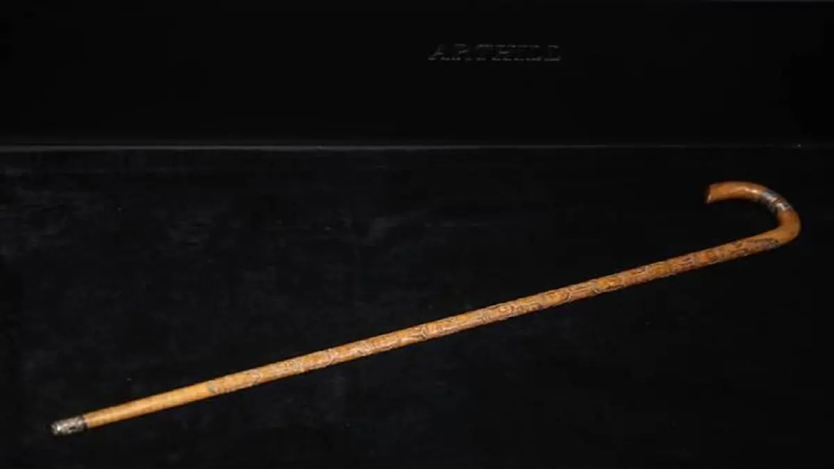 "عكازة" مهداة من شاه إيران إلى أتاتورك تباع في مزاد بإسطنبول