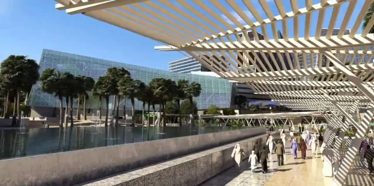 هل تتم إقالة مدير مركز الملك عبدالله المالي بسبب "الاختلاط والعباءة"؟