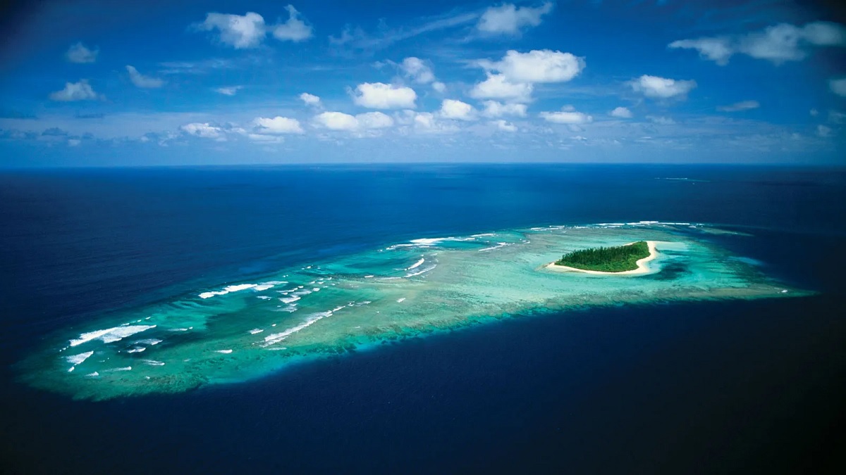 بعد زلزال عنيف.. رفع حالة الإنذار بحدوث تسونامي بكاليدونيا