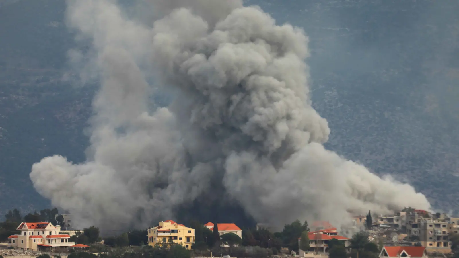 الأمم المتحدة تدعو إلى "هدنة متزامنة"في لبنان وغزة