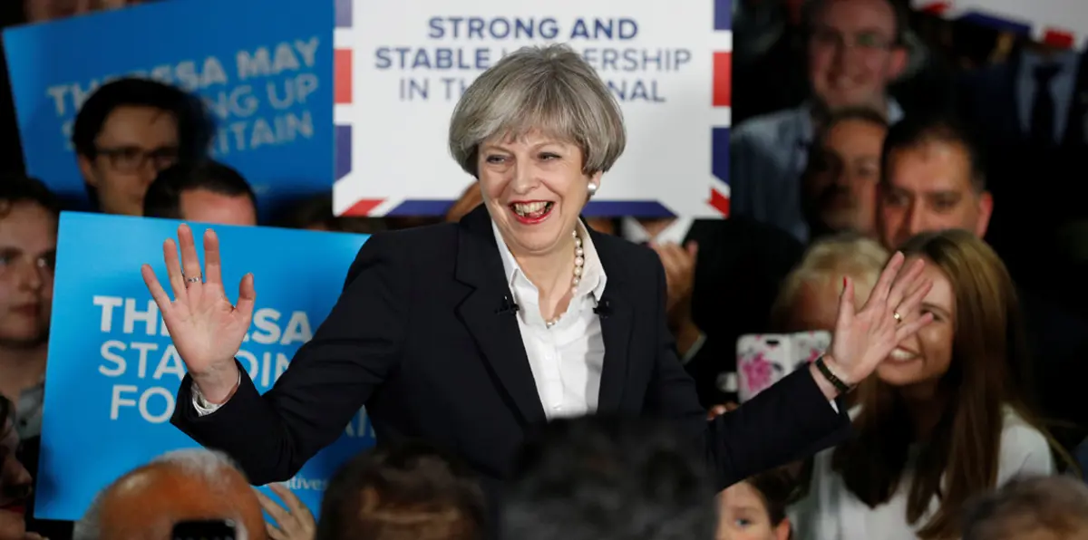 تيريزا ماي تضحي بمديري مكتبها بعد نكسة الانتخابات