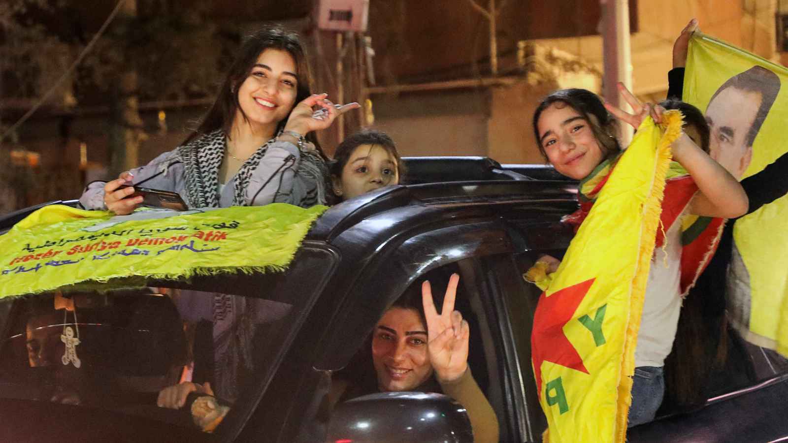 رغم الاتفاقيات.. مساحات واسعة خارج سيطرة الدولة السورية