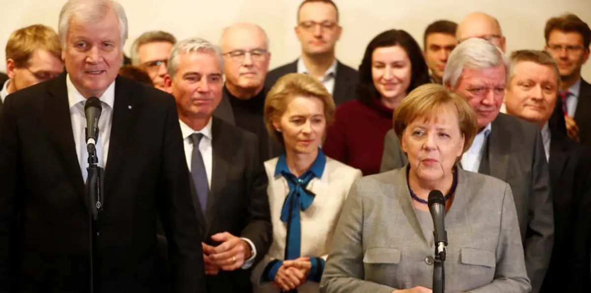 غموض حول مستقبل ميركل مع انزلاق ألمانيا في أزمة سياسية غير مسبوقة