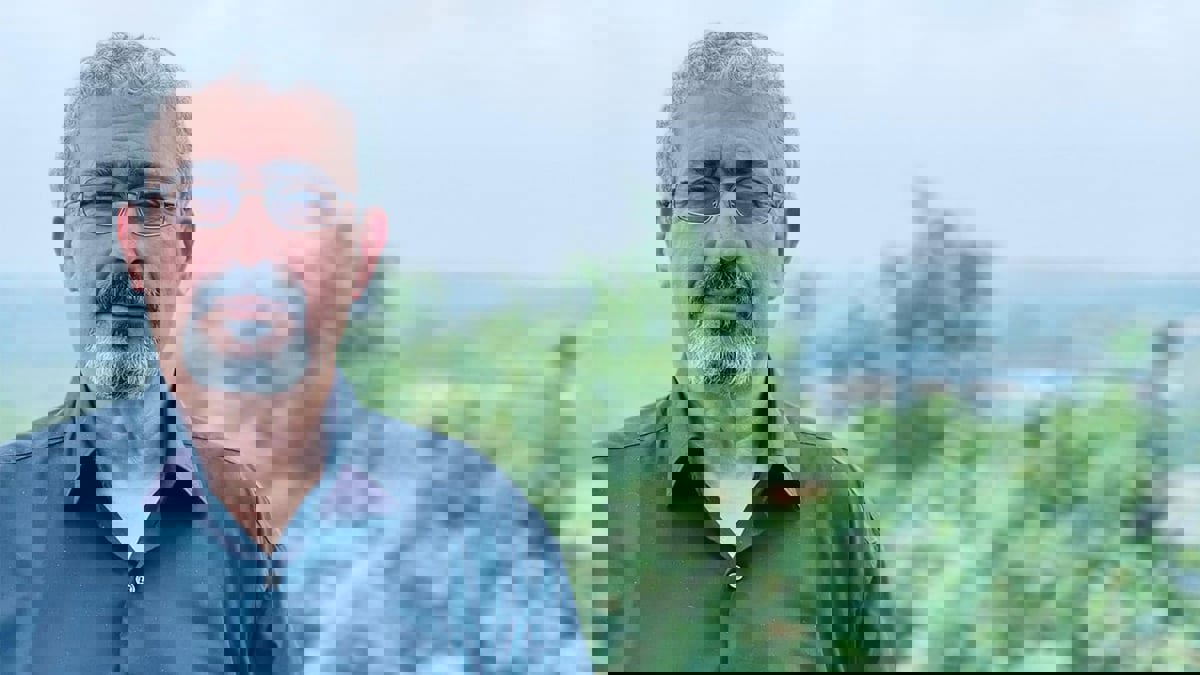 أحمد إسماعيل إسماعيل: المسرح الذي يرتبط بنخبة أو مؤسسة غير الجماهير مصيره "الموت"