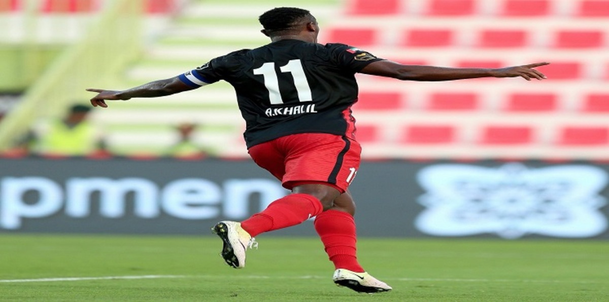 صفقة انتقال أحمد خليل من الأهلي إلى الجزيرة تشعل الجدل بالإمارات