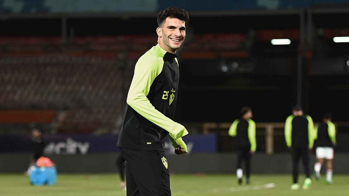 زيزو لمسؤولي الأهلي والزمالك: من لديه توقيعي يظهره أمام الناس (صور)