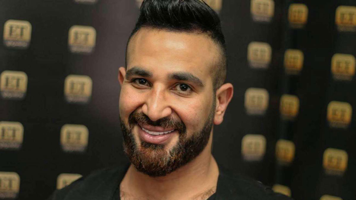 أحمد سعد يتهم عمرو دياب بالسرقة ويهاجم تامر حسني (فيديو)