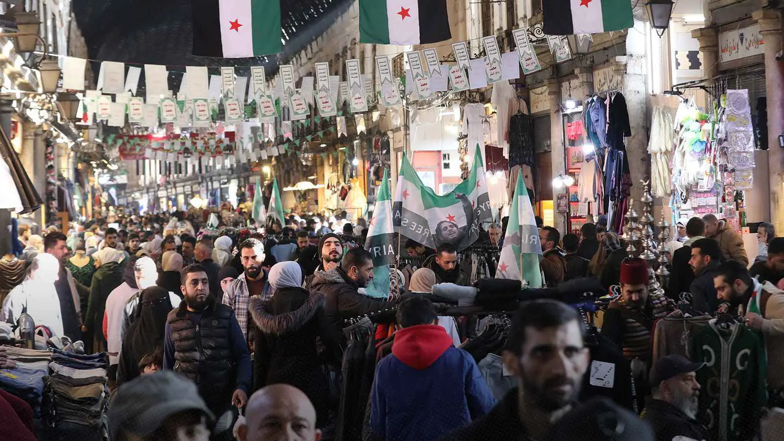 السفارة الأمريكية بدمشق تحث مواطنيها على مغادرة سوريا "فورًا"