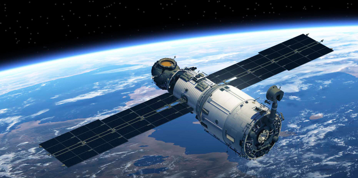 المغرب يستعد لإطلاق قمر صناعي جديد متخصص بالتجسس