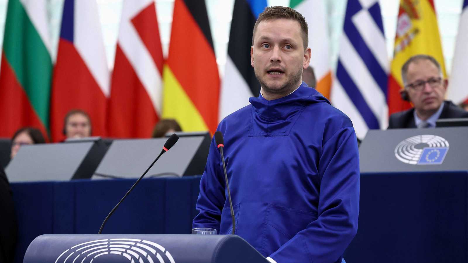 غرينلاند ترفض "الاستيلاء" الأمريكي على أراضيها