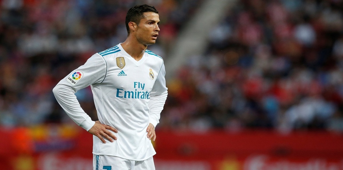 هل يتعرض كريستيانو رونالدو لعقوبة مغلظة بعد هذا التدخل العنيف؟ (فيديو)