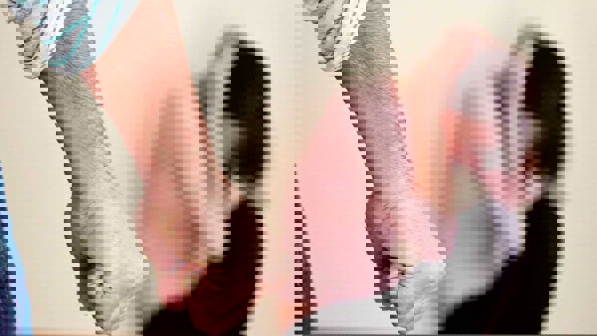 تقييد بالسلاسل وتعذيب.. كيف استفحل العنف الأسري في العراق؟