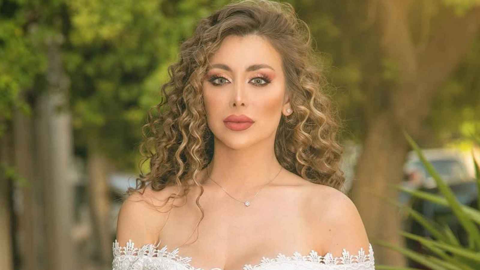 والدة إنجي مراد تعلق على وفاة ابنتها بمنشور "مؤثر"