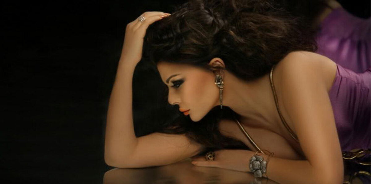 هيفاء وهبي تطرح أغنية "أهضم خبرية" (فيديو)‎