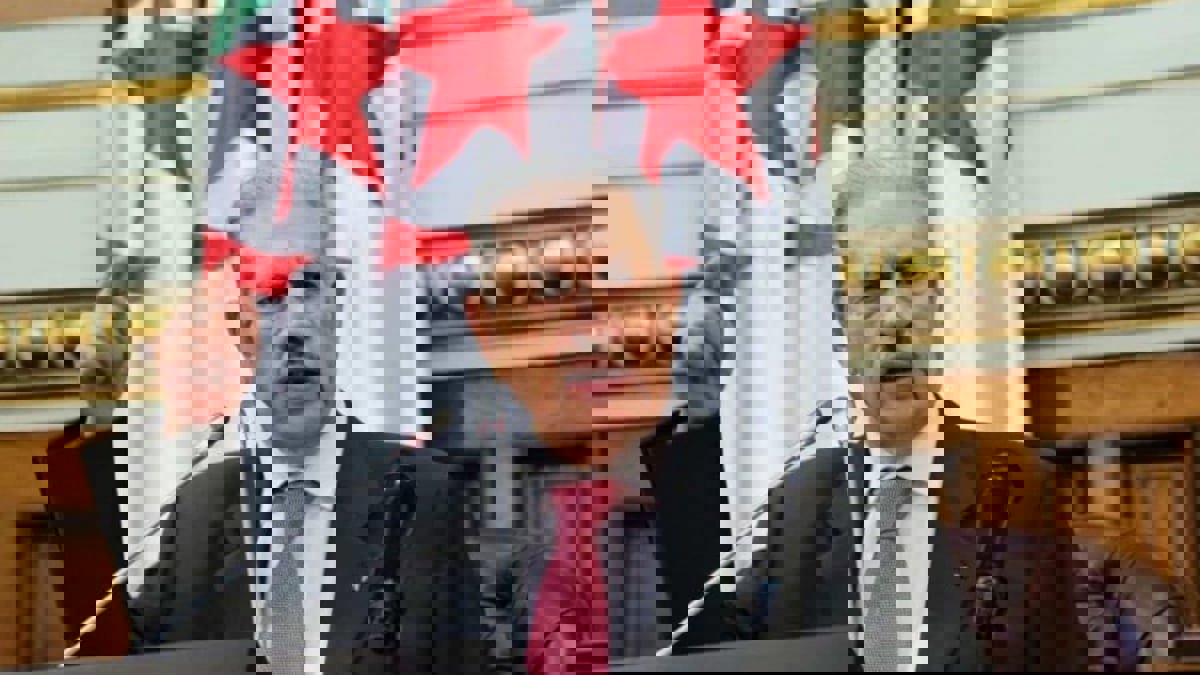 الجزائر تتهم "بقايا الاستعمار" بعرقلة تقاربها مع باريس‎ 