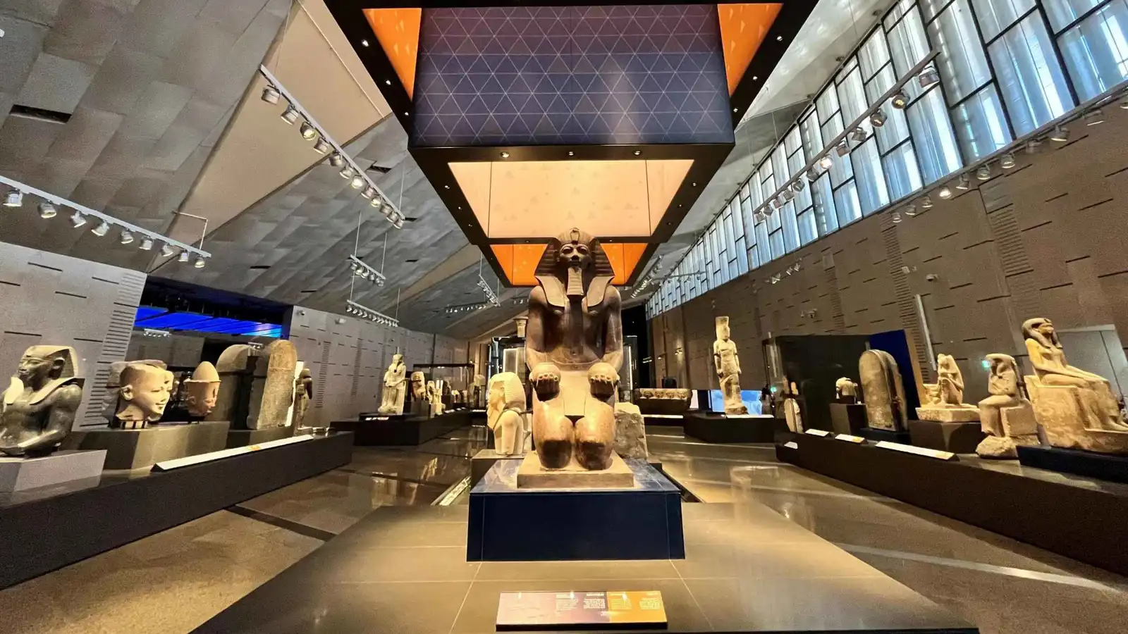 قبل ساعات من افتتاحه.. أسرار المتحف المصري الكبير