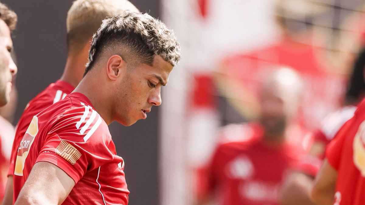 3 تحركات مخيفة.. هل أعلن الأهلي المصري الحرب على إمام عاشور؟