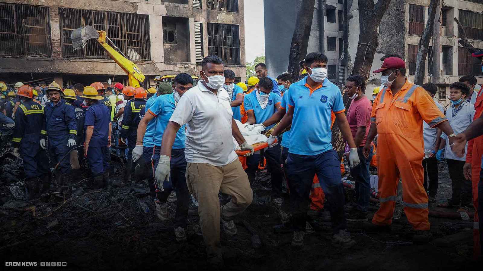 ما قصة الناجي الوحيد من كارثة طائرة الهند؟ (فيديو إرم)