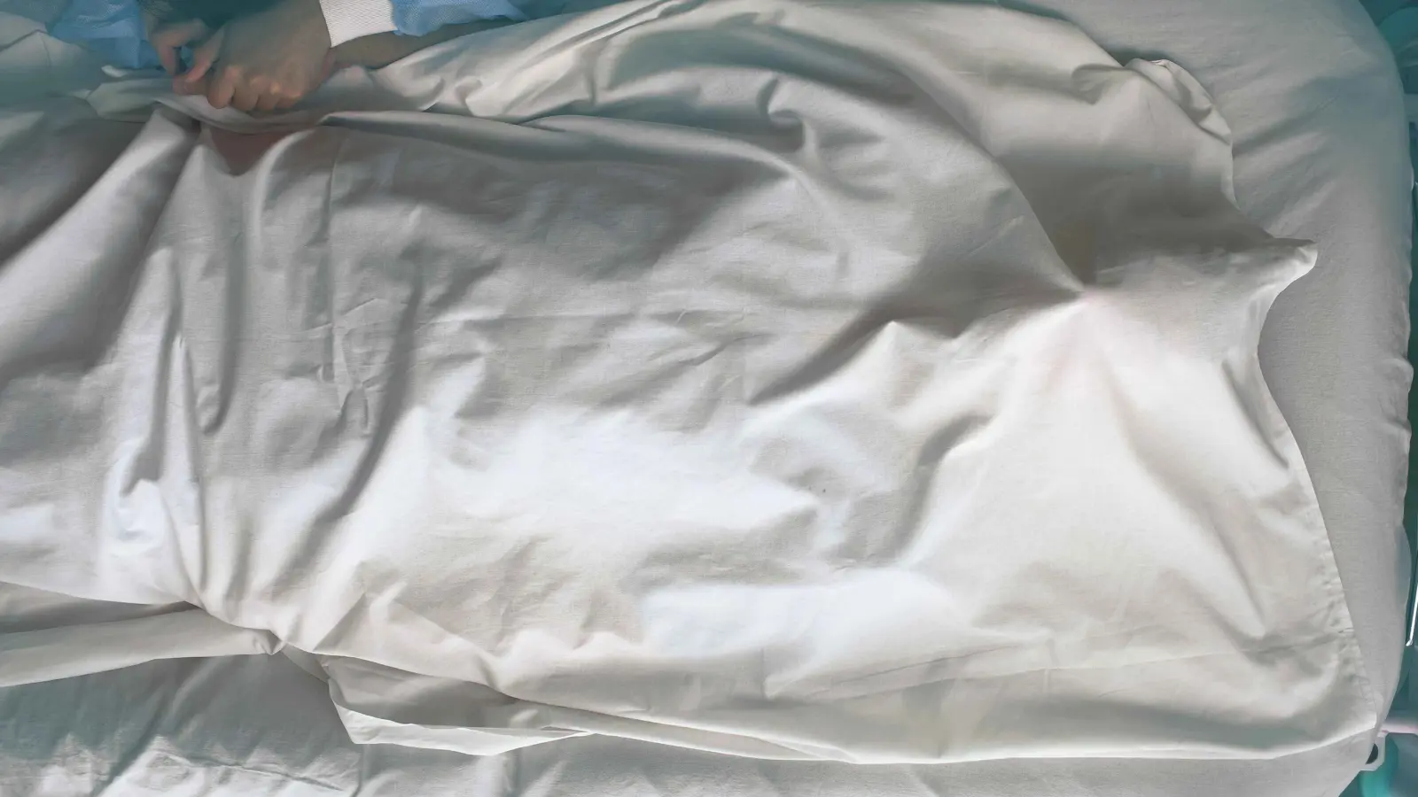 المغرب.. حنطت جثة والدتها وأخفتها لسبب صادم