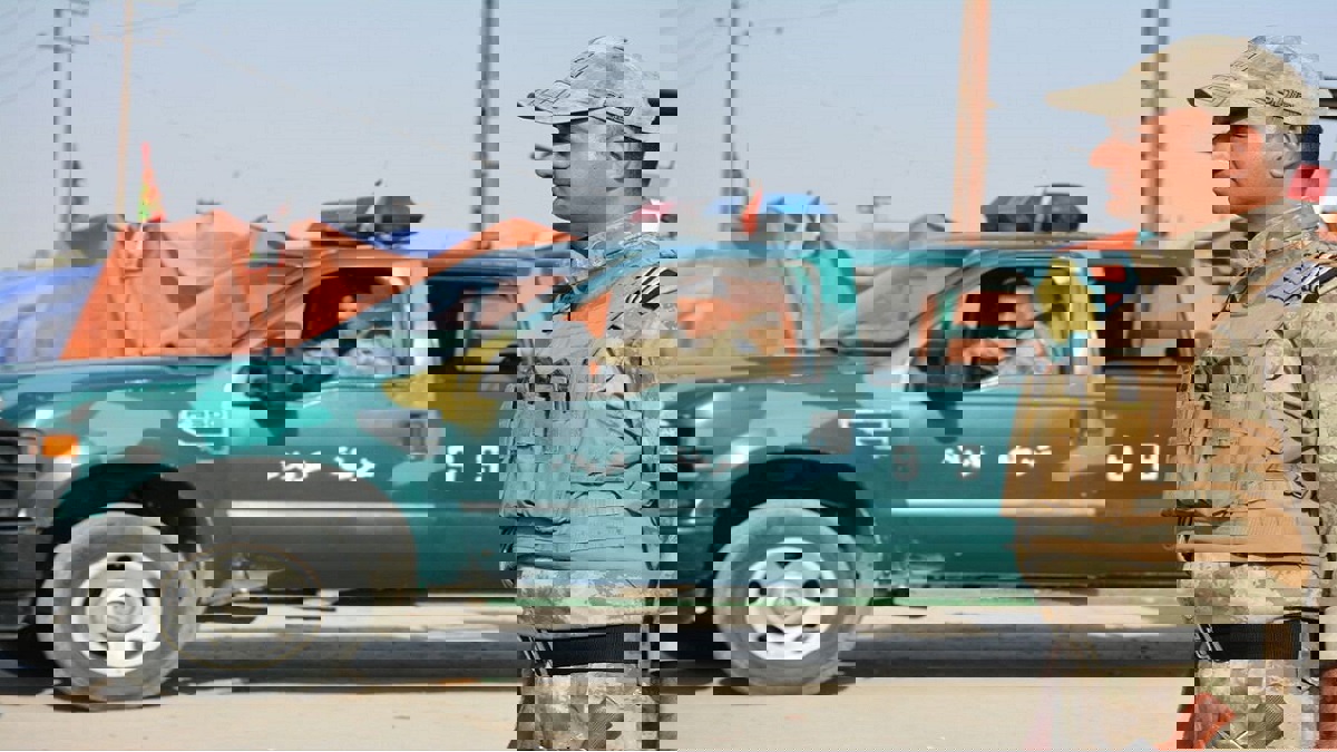 لتفادي الصدامات.. الشرطة العراقية تخلي مقرَّين للحشد الشعبي في كربلاء