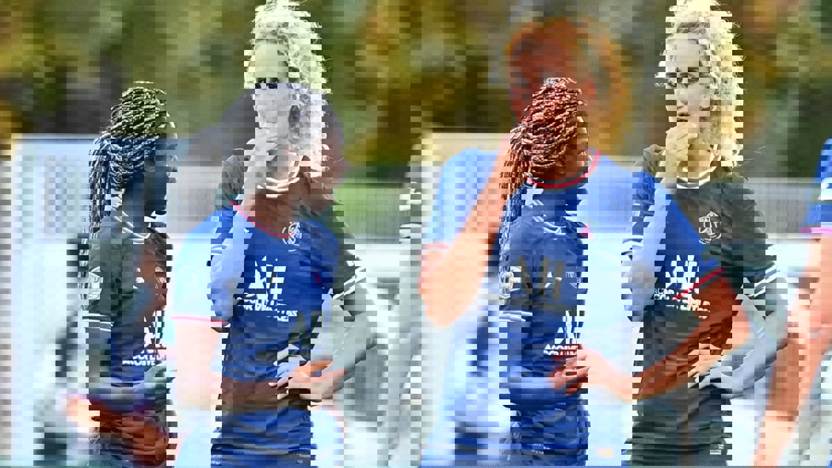 أميناتا ديالو تنفي تورطها في الاعتداء على زميلتها خيرة الحمراوي لاعبة باريس سان جيرمان