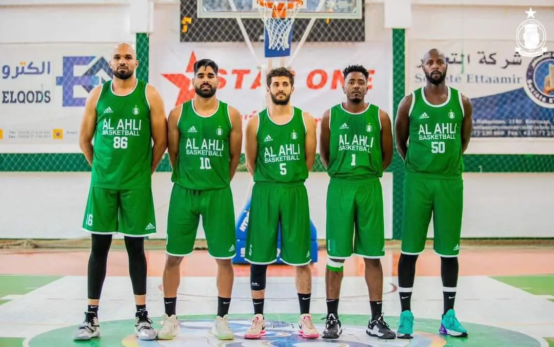 أحداث عنف وفوضى توقف مباراة أهلي بنغازي وأهلي طرابلس بدوري السلة الليبي