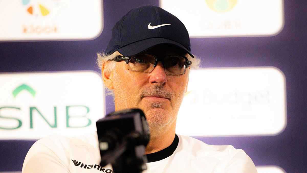 هل يجب إقالة بلان من تدريب الاتحاد السعودي؟ (فيديو)