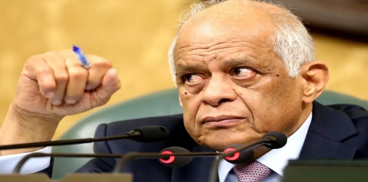 البرلمان المصري ينفي سعيه لتعديل المواد الدستورية الخاصة بمدة حكم رئيس الجمهورية