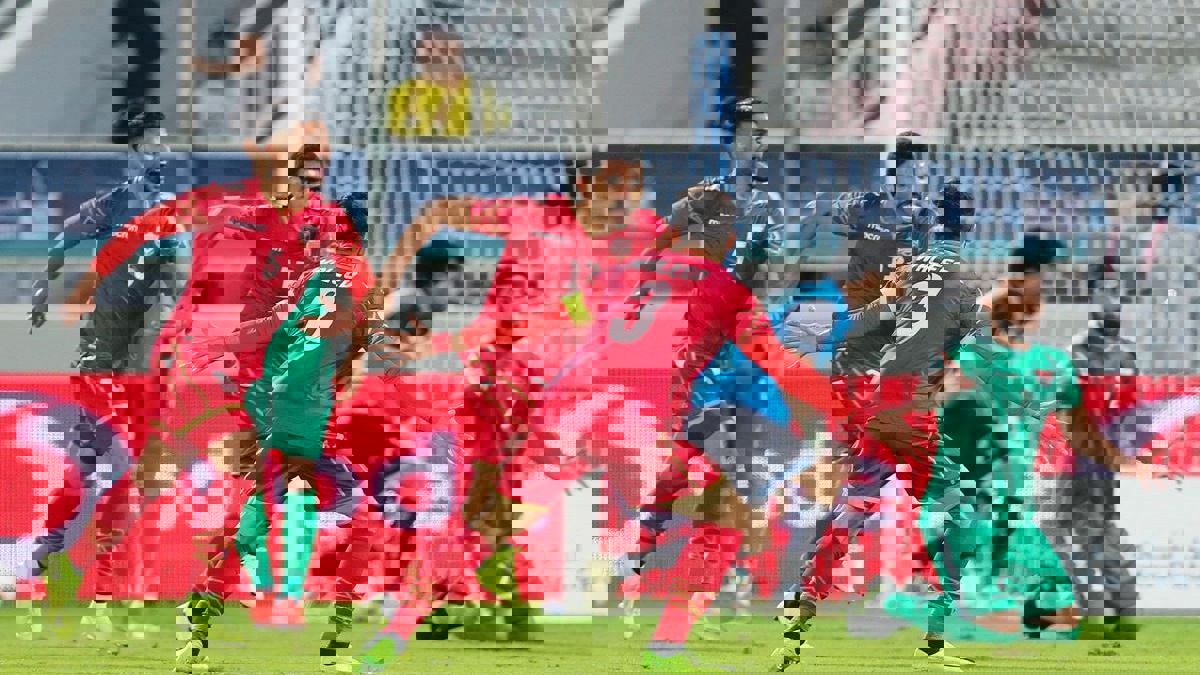 ركلات الترجيح تصعد بمنتخب البحرين إلى نهائي كأس الخليج على حساب العراق (فيديو)