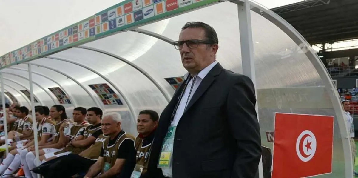 مدرب الجزائر يلوم الحظ بعد الخسارة أمام تونس