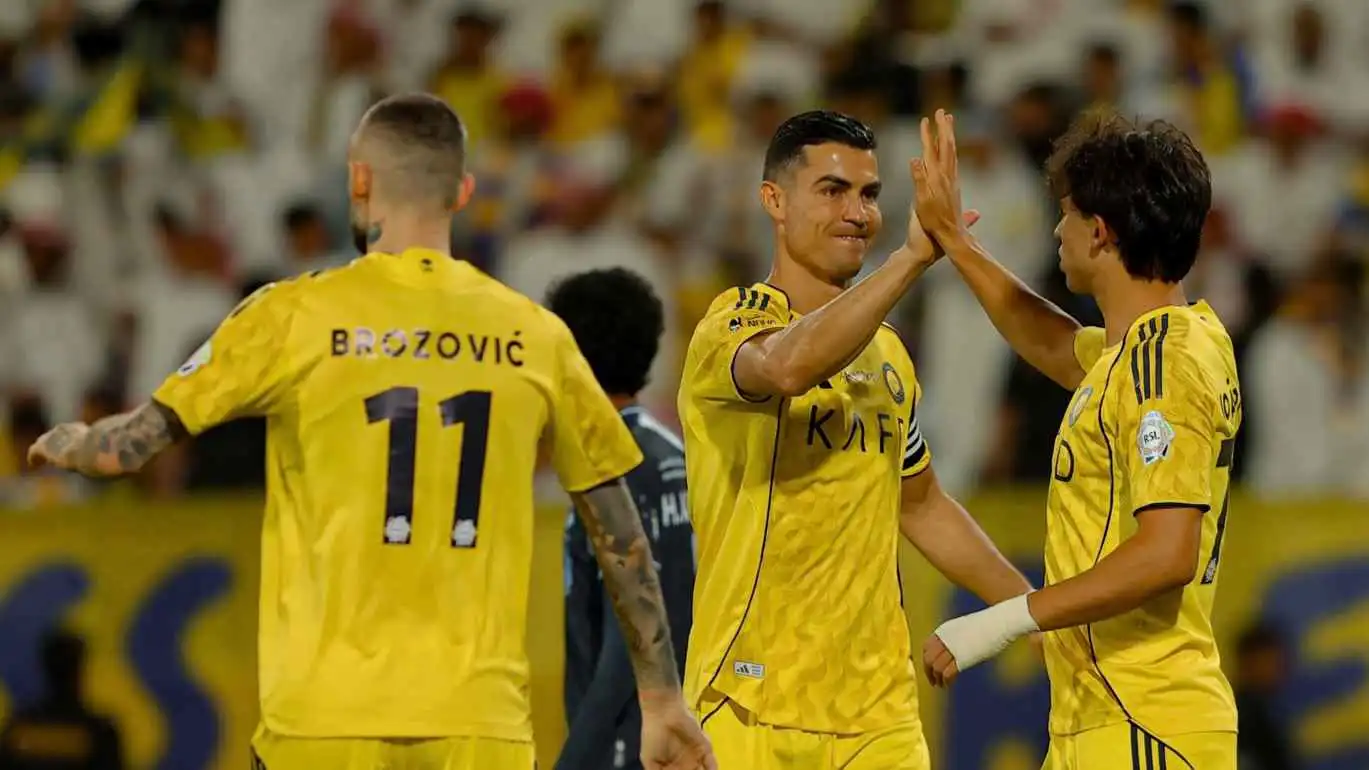 النصر السعودي يحسم تجديد نجم الفريق