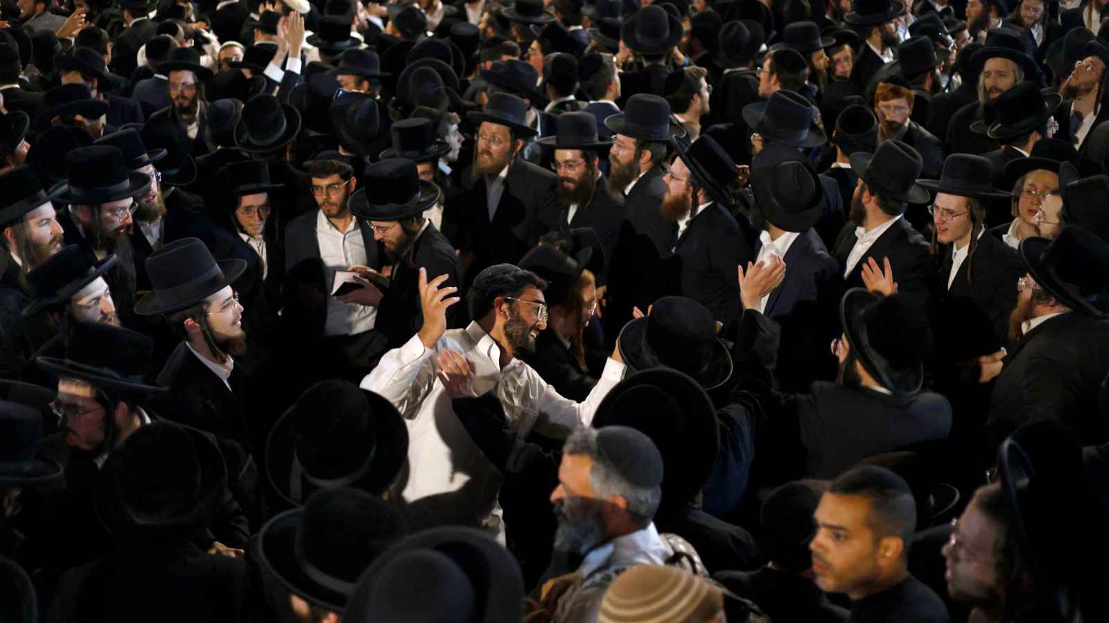 وسط القصف الإيراني.. مؤسسات دينية إسرائيلية تدعو لتأدية الصلاة