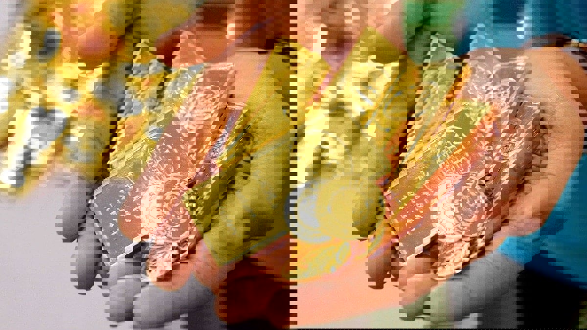 ارتفاع أسعار الذهب مع تضارب أنباء التوصل للقاح كورونا وتزايد الإصابات