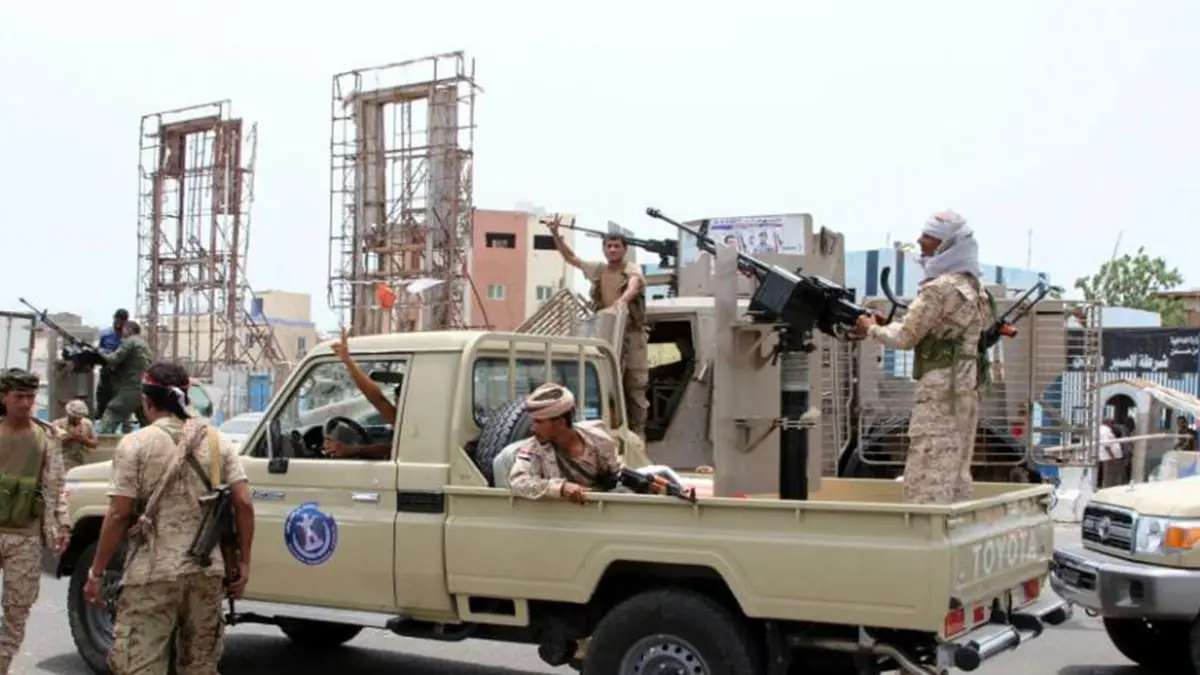 اليمن.. معارك بين تنظيم القاعدة وقوات موالية للمجلس الانتقالي في أبين