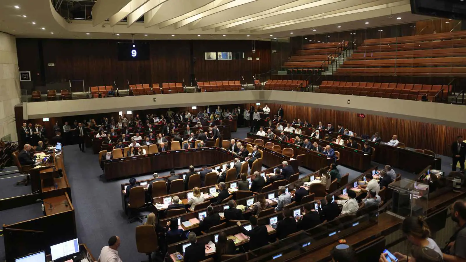 المعارضة الإسرائيلية تمنع تمديد استدعاء جنود الاحتياط