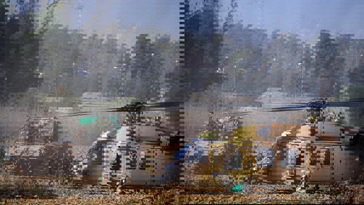 الجيش الإسرائيلي يستعيد جثة رهينة من غزة   