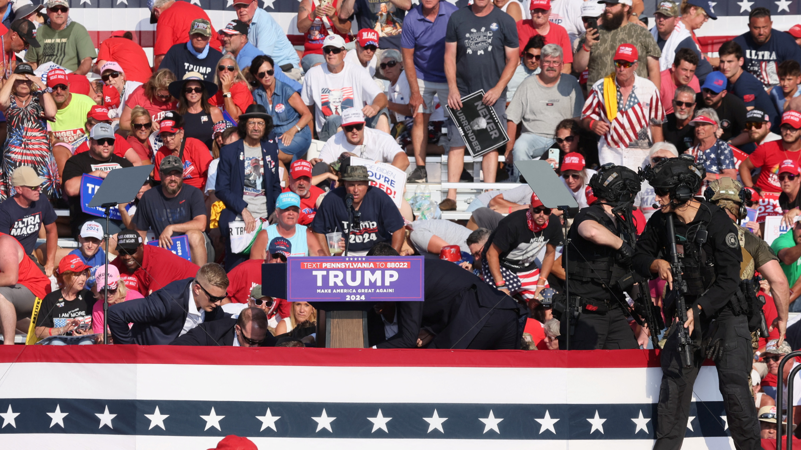 رغم التحذيرات.. ترامب يعلن مواصلة عقد التجمعات في الأماكن المفتوحة