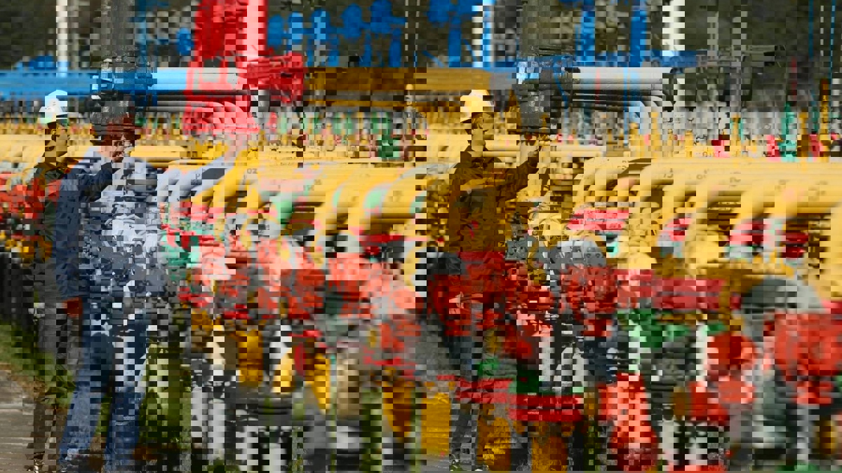 روسيا: رفع إنتاج مكثفات الغاز سبب عدم الامتثال لتخفيضات النفط‎