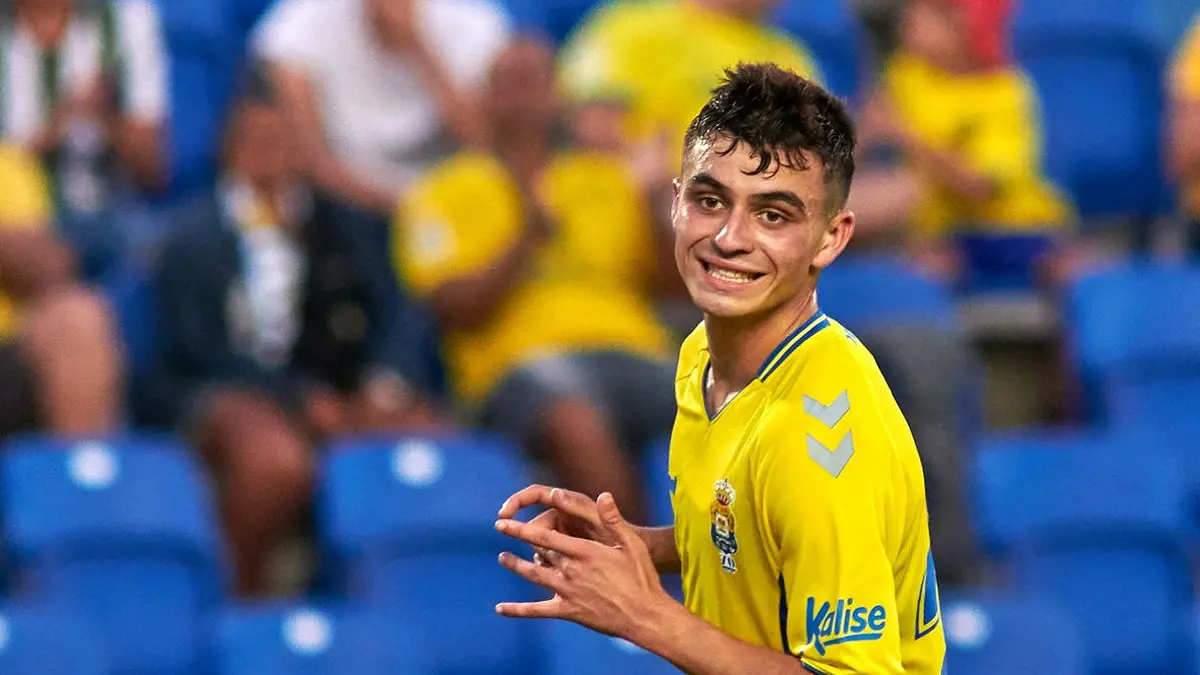 تعرف على "بيدري" خليفة إنييستا في نادي برشلونة.. ولماذا فشل انتقاله إلى ريال مدريد؟