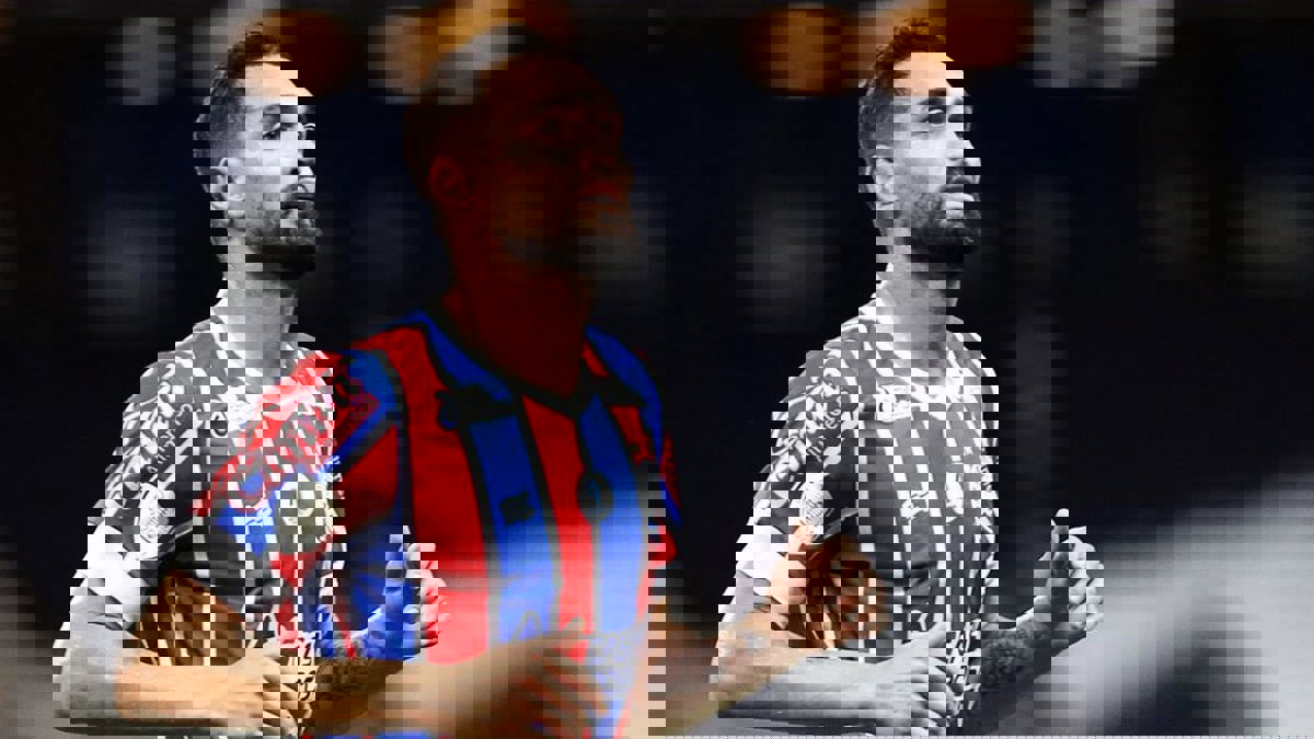 الوصل الإماراتي يعلن رسميا تعاقده مع البرازيلي جيلبيرتو أوليفيرا