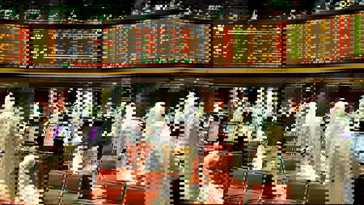 أغلب بورصات الخليج تصعد في التعاملات المبكرة والسعودية تواصل المكاسب بدعم النفط