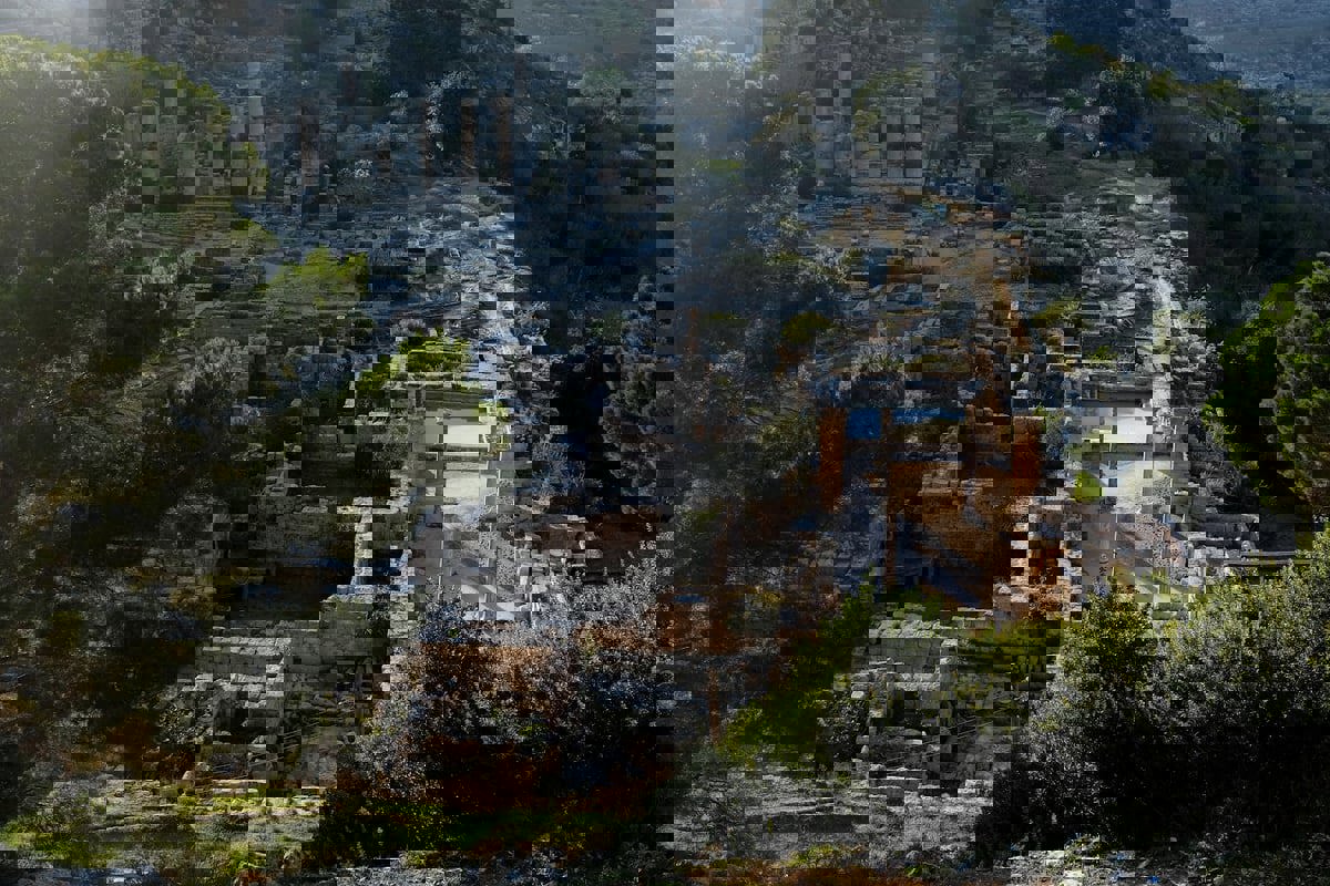 قورينا الليبية.. روائع الإغريق ترسم ملامح "أثينا أفريقيا" (فيديو إرم)