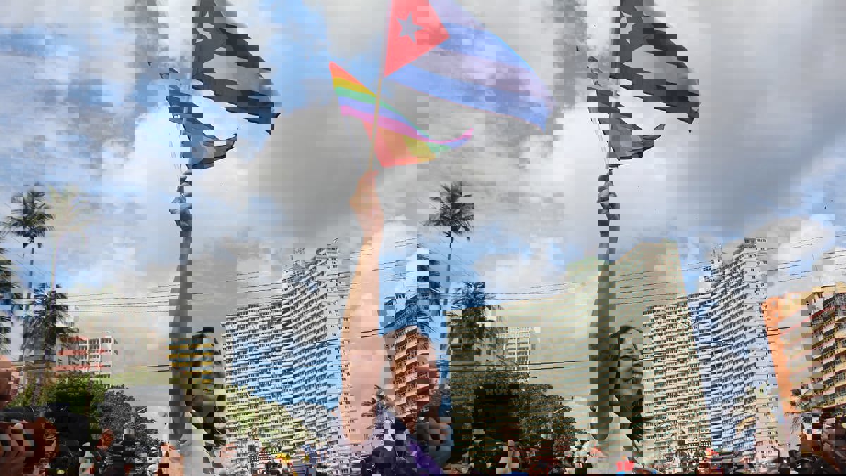 كوبا تنظم استفتاء على قانون يشرع زواج المثليين