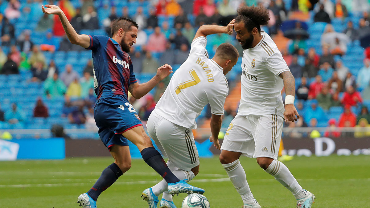 مباراة ريال مدريد ضد ليفانتي.. معاناة "الميرنغي" تقلق جماهيره قبل صدام باريس سان جيرمان